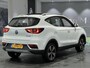 MG ZS EV Luxury 45 kWh | Leder | Navi | Panoramadak | Apple CarPlay | Camera | Adaptive Cruise Control |