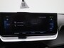 Peugeot e-2008 EV GT 50 kWh | Apple Carplay/Android Auto | Achteruitrijcamera | Cruise Control | Stoelverwarming | Lederen Bekleding |