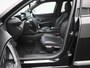 Peugeot e-2008 EV GT 50 kWh | Apple Carplay/Android Auto | Achteruitrijcamera | Cruise Control | Stoelverwarming | Lederen Bekleding |