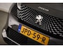 Peugeot 3008 1.6 HYbrid 225 GT | PANORAMADAK | SFEERVERLICHTING | DAB | APPLE | CAMERA