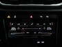 Volkswagen T-Roc R-Line 1.5 TSI 150 PK DSG | LED IQ | Trekhaak | Achteruitrijcamera | Navigatie | Stoelverwarming |