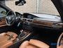 BMW 3-Serie Coupé 320i High Executive | Navigatie | Cruise | Leer | 17inch | NAP