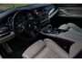 BMW 5-Serie Touring 520d M Sport Edition Aut. | M-Pakket | Champagner Quarz | Full Led | Lederen Dashboard | Rijstrooksensor |