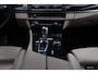 BMW 5-Serie Touring 520d M Sport Edition Aut. | M-Pakket | Champagner Quarz | Full Led | Lederen Dashboard | Rijstrooksensor |
