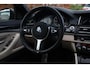 BMW 5-Serie Touring 520d M Sport Edition Aut. | M-Pakket | Champagner Quarz | Full Led | Lederen Dashboard | Rijstrooksensor |