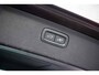 Volvo XC90 2.0 T8 Plug-in hybrid AWD Ultra Dark | Facelift | Black Edtion | Luchtvering | 22" Wielen | Trekhaak | Massagestoelen | Bowers & Wilkins Audio | Panoramadak |