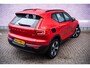 Volvo XC40 2.0 B4 Plus Dark | Adaptieve Cruise control | BLIS Dodehoek detectie | Stoel + Stuurverwarming | Keyless | Elektr. Stoelen | Memory | Trekhaak | Parkeercamera | Harman Kardon Audio