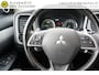 Mitsubishi Outlander 2.0 PHEV EXECUTIVE EDITION ORIGINEEL NEDERLANDS CAMERA AFN.TREKHAAK NAVIGATIE CLIMA CRUISE PDC V+A 19INCH 4X ALL SEASON BANDEN BLUETOOTH ENZ...
