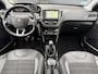 Peugeot 2008 1.2 PureTech Allure Pano,Trekhaak,Camera,Clima,Cruise,110pk,Pdc V+A,Lm velgen,N.A.P,Distributie VV in 2024,Bj 11-2016,Apk tot 09-2026