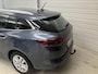 Renault Megane Estate 1.3 TCe Business Zen / Eerste Eigenaar / Dealer Onderhouden / Trekhaak 1700 KG / Camera / Navigatie / Apple CarPlay/Android Auto / Climate Control / Cruise Control /