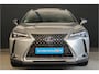 Lexus UX 250h Executive Line |President Pack|trekhaak|pano|leder|dealer onderhouden|