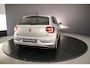 Volkswagen Polo Highline 1.0 TSI 95pk DSG Automaat Adaptive cruise control, Navigatie, Parkeersensoren, Stoelverwarming, Airco, DAB, Radio, Bluetooth