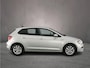Volkswagen Polo Highline 1.0 TSI 95pk DSG Automaat Adaptive cruise control, Navigatie, Parkeersensoren, Stoelverwarming, Airco, DAB, Radio, Bluetooth
