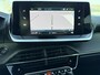 Peugeot e-2008 EV GT 50 kWh | All-in prijs incl. 12 mnd BOVAG garantie | Slechts 20km! | Panoramadak | 3-fase | Electr. best. stoel | SOH 99,5%