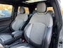 MINI Cooper Mini 1.5 Chili Automaat / Carplay / Panoramadak / Navi / 17" LM /  PDC v+a