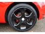Volkswagen Golf 2.0 GTI Leder | PDC | Stoelverw. *All in prijs*