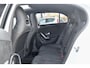 Mercedes-Benz A-klasse 200 AMG- Line. Pano, Keyless, Camera, Stuurverwarming, Sfeer!