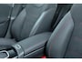 Mercedes-Benz A-klasse 200 AMG- Line. Pano, Keyless, Camera, Stuurverwarming, Sfeer!