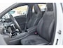Mercedes-Benz A-klasse 200 AMG- Line. Pano, Keyless, Camera, Stuurverwarming, Sfeer!
