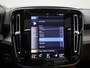 Volvo XC40 1.5 T4 Recharge Inscription | Automaat | Panoramadak | Harman Kardon | Leder | Apple Carplay / Android Auto | Stoel- Stuurverwaming | Memory Seats | Virtual Cockpit | Navigatie | Elektrische Achterklep | Climate Control | Cruise Control |Lichtmetalen Velgen |