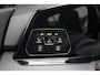 Volkswagen Golf 1.5 eTSI R-Line Business+ PANO CAMERA ACC CARPLAY