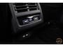 Volkswagen Golf 1.5 eTSI R-Line Business+ PANO CAMERA ACC CARPLAY