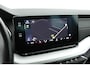 Skoda Octavia Combi 1.0 e-TSI 110pk DSG Business Edition Plus Trekhaak Panoramadak Camera Head-Up Stoelverwarming Keyless Virtual Cockpit Navigatie