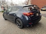 Mazda 3 2.0 SkyActiv-G 120 GT-M // HEAD-UP DISPLAY // DODEHOEK // KEYLESS // BOSE AUDIO // NAVI // CAMERA+SENSOREN //