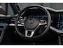 Volkswagen Touareg 3.0 TDI R-Line *Vierwielbesturing / Luchtvering / Standkachel / Stoelventilatie + massage / Panorama / HUD / Keyless*