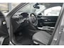 Peugeot 208 1.2 Hybrid 110PK E-DCS6 Allure | Navigatie | Camera V+A | Ad. Cruise | Climate control | Apple Carplay / Android auto | PDC V+A | LMV 16 inch