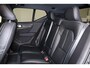 Volvo EX40 Single Motor Plus 70 kWh - Panorama/schuifdak - IntelliSafe Assist & Surround - Harman/Kardon audio - Parkeercamera achter - Verwarmde voorstoelen & stuur - Parkeersensoren voor & achter - Draadloze tel. lader - Warmtepomp - 19' LMV