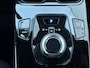 Suzuki e-Vitara Select 61 kWh 100% ELEKTRISCH | Climate Control | Navigatiesysteem | Apple CarPlay & Android Auto | Parkeersensoren voor- en achter | Adaptieve Cruise Control | Stoelverwarming voor | Stuurverwarming | Fabrieksgarantie
