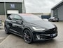 Tesla Model X Performance Ludicrous 7p. RAVEN | 7 zitplaatsen | 22” velgen | Carbon interieur | Verwarmbare stoelen & stuurwielverwarming | Vol lederen bekleding | Alcantara hemel | FULL OPTION | Hoogvoltaccu met Tesla-garantie t/m 03-2028 | 12 mnd BOVAG | Zeer nette auto |