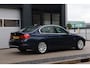 BMW 3-Serie 320i Executive | Xenon | Elektrische Trekhaak | NL AUTO!