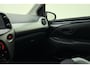 Toyota Aygo 1.0 VVT-i x-play | Airco | Achteruitrijcamera | Bluetooth | Stuurwiel multifunctioneel | Lichtmetalen velgen |
