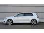 Volkswagen Golf 1.5 TSI 150pk Highline Business R | Panoramadak | Trekhaak | LED Plus