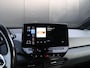Volkswagen ID.3 First 58 kWh | PDC | CRUISE | NAVI | APPLE CARPLAY | STOEL/STUURVERW. |