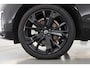 Volvo XC60 2.0 T6 Plug-in hybrid AWD Ultra Black Edition | Trekhaak | Head-up | Pano-dak | 360 camera | H&K Audio | Stoel+ stuurverw. | Sportstoelen |
