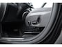Volvo XC60 2.0 T6 Plug-in hybrid AWD Ultra Black Edition | Trekhaak | Head-up | Pano-dak | 360 camera | H&K Audio | Stoel+ stuurverw. | Sportstoelen |