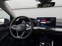 Volkswagen Golf Variant 1.5 eTSI 150pk DSG Life Edition | Trekhaak | Panoramadak | Camera