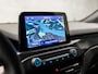 Ford Focus Wagon 1.0 EcoBoost ST-Line X Automaat (APPLE CARPLAY, GROOT NAVI, STUUR/STOELVERWARMING, GETINT GLAS, SPORTSTOELEN, CAMERA, KEYLESS, LANE ASSIST, NIEUWSTAAT)