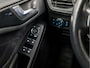 Ford Focus Wagon 1.0 EcoBoost ST-Line X Automaat (APPLE CARPLAY, GROOT NAVI, STUUR/STOELVERWARMING, GETINT GLAS, SPORTSTOELEN, CAMERA, KEYLESS, LANE ASSIST, NIEUWSTAAT)