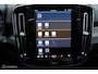 Volvo XC40 Recharge P8 AWD R-Design, Panoramadak, Stoel-stuurverwarming, Donker glas, Cruise, Clima, Navi, App connect, All Season banden