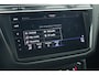 Volkswagen Tiguan 1.4 TSI 245pk eHybrid R-Line Business+ Trekhaak Camera Stoelverwarming Keyless Virtual Cockpit Panoramadak Navigatie