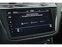 Volkswagen Tiguan 1.4 TSI 245pk eHybrid R-Line Business+ Trekhaak Camera Stoelverwarming Keyless Virtual Cockpit Panoramadak Navigatie