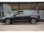 Volkswagen Golf Sportsvan 1.5 TSI ACT Highline Edition DSG Automaat | BOVAG Garantie | Trekhaak | Navigatie | Stoelverwarming | Adaptive Cruise Control | Climate Control | PDC Voor&Achter | All Season Banden |