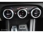 Alfa Romeo Giulietta 1.4 Turbo 120 PK Sport, Donker glas, Navi, App connect, Cruise, Clima, Pdc Alcantara bekleding, Zwarte hemel, Distributieriem vervangen