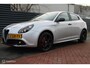 Alfa Romeo Giulietta 1.4 Turbo 120 PK Sport, Donker glas, Navi, App connect, Cruise, Clima, Pdc Alcantara bekleding, Zwarte hemel, Distributieriem vervangen