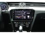 Volkswagen Passat Variant 1.4 TSI 150pk DSG ACT Highline Trekhaak Leder Panoramadak Virtual Cockpit Memory Navigatie