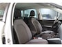 SEAT Arona 1.0 TSI Style Business Intense / Camera / 17'' LMV / Navigatie / Keyless / Full led /